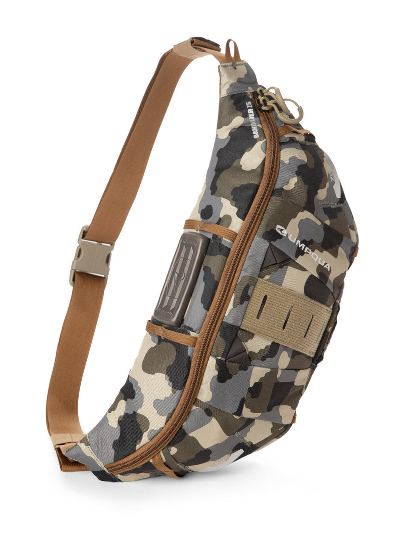 Load image into Gallery viewer, Umpqua ZS2 Bandolier Sling Pack - SALE
