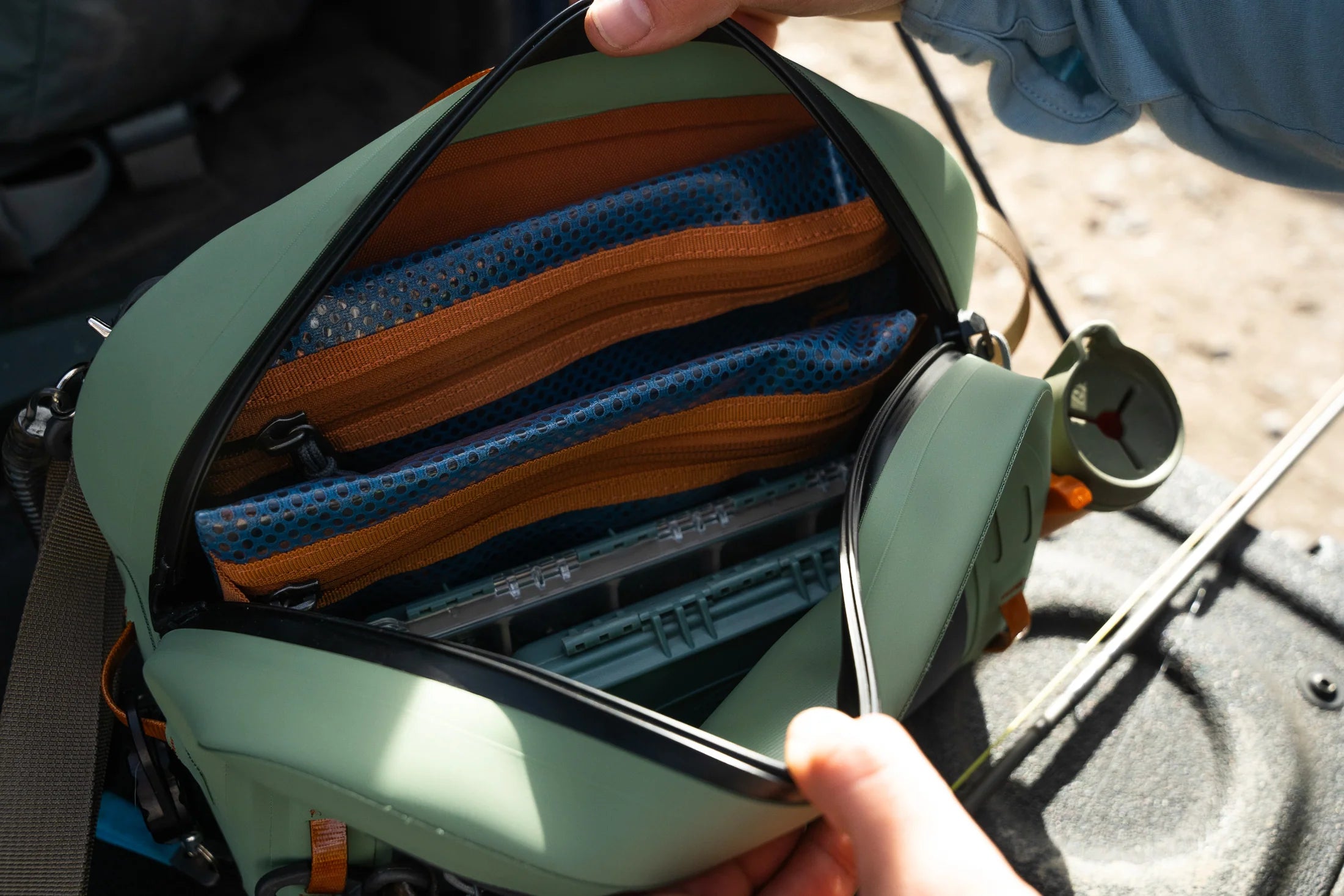 Fishpond Thunderhead Submersible Lumbar Small