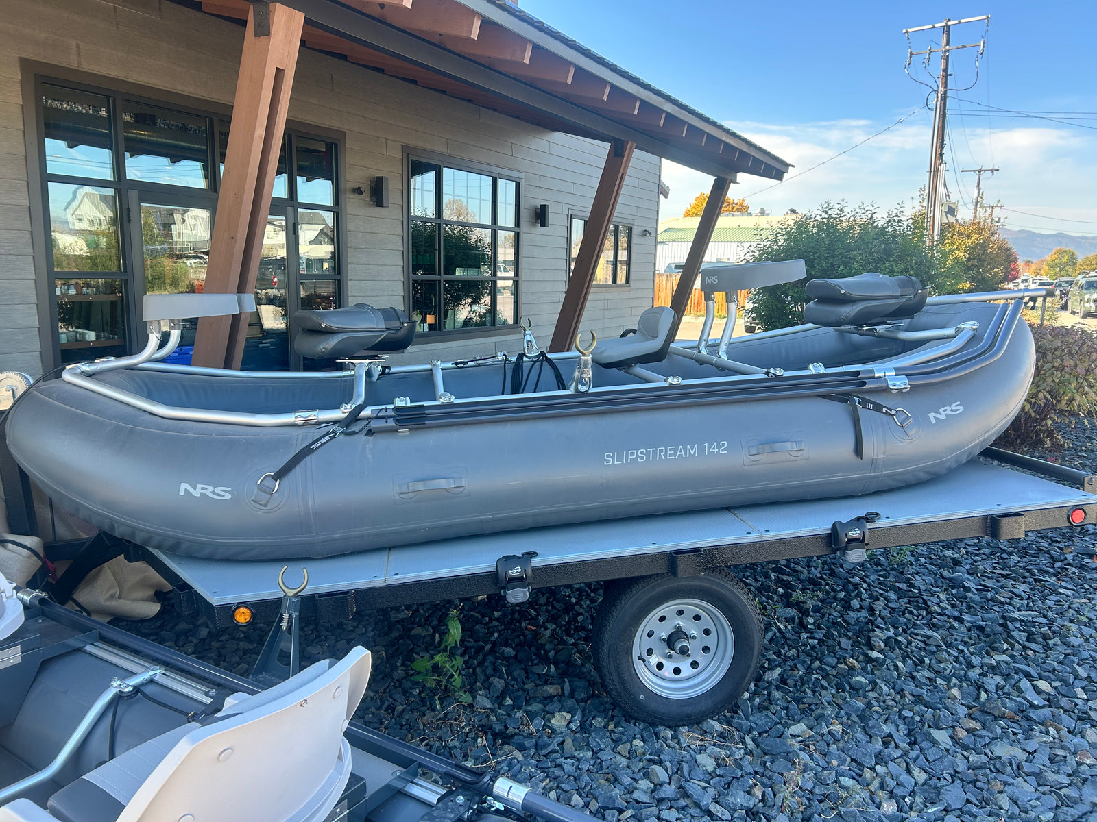 NRS Slipstream 142 Fishing Raft Package- DEMO