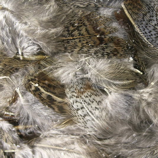 Hareline Dubbin Premium Hungarian Partridge Feathers